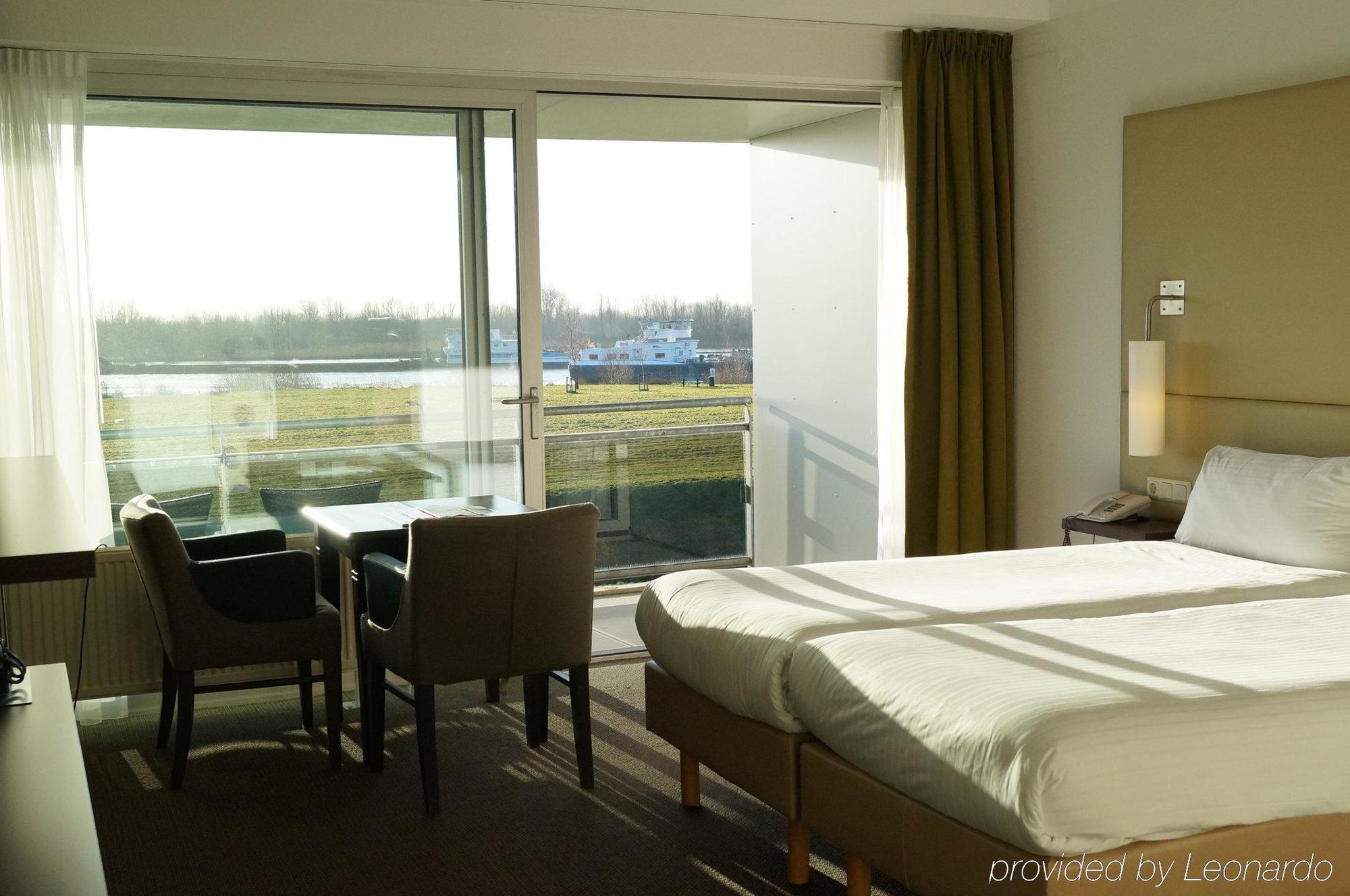 Van Der Valk Hotel Ara Zwijndrecht Exterior photo